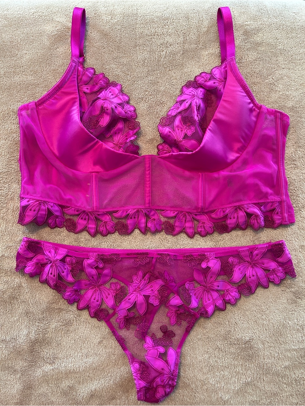 Victoria's Secret Hot Pink Floral Lace Bralette & Thong Set